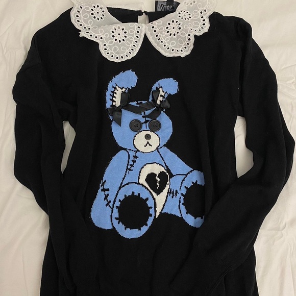 edgy bunny rag doll gothic oversized sweater with lolita babydoll lace collar - Picture 1 of 6